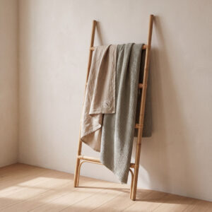 Rattan Blanket Ladder